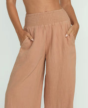 Load image into Gallery viewer, Billabong Women's New Waves Gauze Elastic Pant