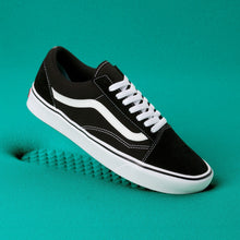 Load image into Gallery viewer, Vans Comfycush Old Skool