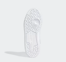 Load image into Gallery viewer, Adidas Forum Mid Shoe