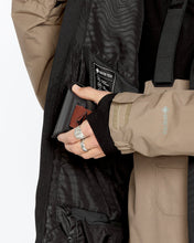 Load image into Gallery viewer, Volcom Men's Dua Insulated Gore-Tex Jacket