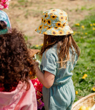Load image into Gallery viewer, Headster Sunny Seeds Bucket Hat