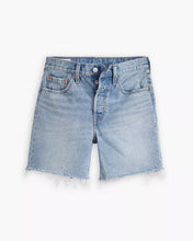 Load image into Gallery viewer, Levi 501 Mid Thigh Women's Short