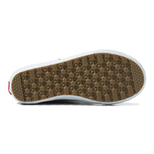 Load image into Gallery viewer, Vans Standard Snow MTE Boot