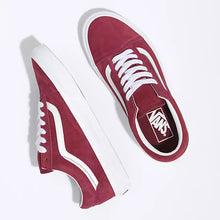 Load image into Gallery viewer, Vans UA Old Skool Shoes