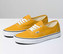 Load image into Gallery viewer, Vans Authentic UC