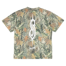 Load image into Gallery viewer, SLIPKNOT X WELCOME - OVAL LOGO BOXY CAMO TEE
