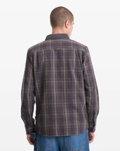 Load image into Gallery viewer, Volcom MENS STONEVISE PLAID LONG SLEEVE SHIRT