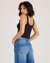 Load image into Gallery viewer, Volcom WOMEN'S HOT GIRL