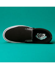 Load image into Gallery viewer, Vans ComfyCush Slip On Shoes