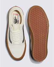 Load image into Gallery viewer, Vans Skate Old Skool Shoes