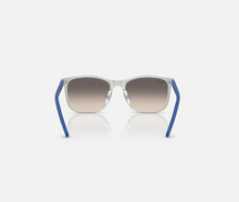 Load image into Gallery viewer, Ray Ban Junior ORJ9551S Sunglasses