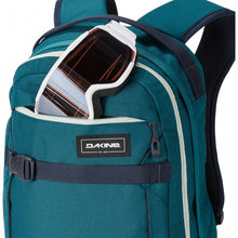 Load image into Gallery viewer, Dakine Women&#39;s Mission 25L Backpack