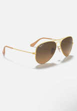 Load image into Gallery viewer, Ray Ban Aviator Gradient Sunglasses