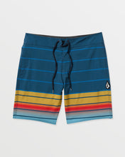 Load image into Gallery viewer, Volcom Quarta Fade Mod 19&quot; Shorts