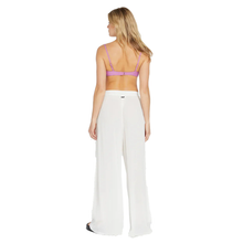 Load image into Gallery viewer, Volcom Women&#39;s Stoneshine Junki Pant