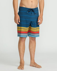 Volcom Quarta Fade Mod 19" Shorts
