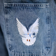 Load image into Gallery viewer, April Premium Dove Jeans