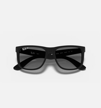 Load image into Gallery viewer, Ray Ban RB 4165 Justin Sunglasses