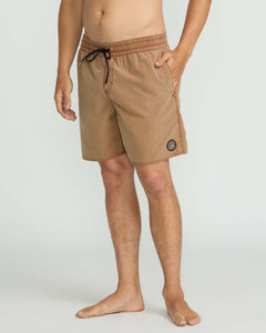 Volcom Center Trunk 17"