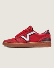 Load image into Gallery viewer, Vans Lowland 2.0 Shoes