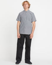 Load image into Gallery viewer, Volcom Men&#39;s Everett Oxford Short Sleeve Button Up