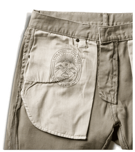 Load image into Gallery viewer, Roark Hwy 128 Straight Fit Broken Twill Jeans